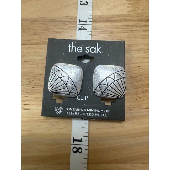 The Sak Clip-On Earrings With Recycled Metal Design Art Deco Style Silver Finish - Picture 9 of 9